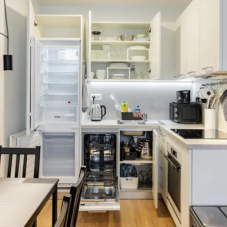 Apartman 3-izb S Klimatizaciou A Parkovanim V Novostavbe *